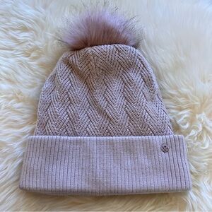 Lululemon Sherpa Weave Pom Pom Knit Beanie Hat